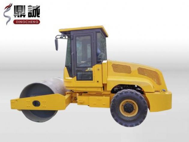 點(diǎn)擊查看詳細(xì)信息<br>標(biāo)題：6噸單鋼輪振動(dòng)壓路機(jī) 閱讀次數(shù)：13108