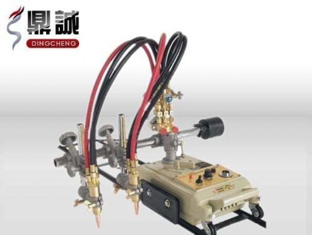 點(diǎn)擊查看詳細(xì)信息<br>標(biāo)題：雙頭多頭火焰切割機(jī) 閱讀次數(shù)：4386