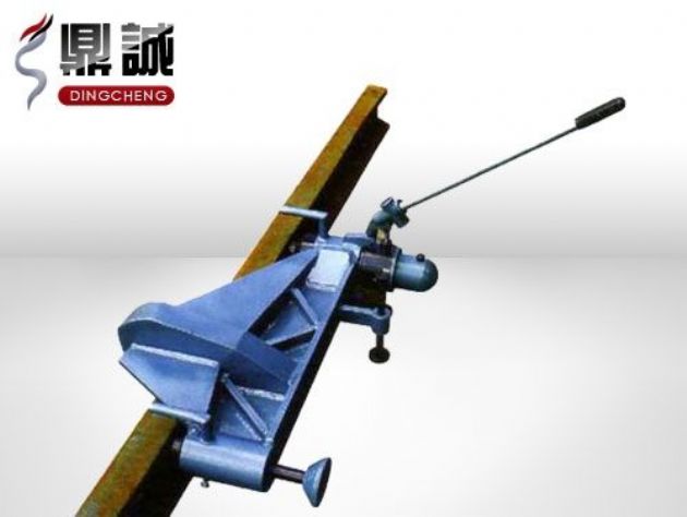 點(diǎn)擊查看詳細(xì)信息<br>標(biāo)題：水平液壓彎軌機(jī) 閱讀次數(shù)：4642