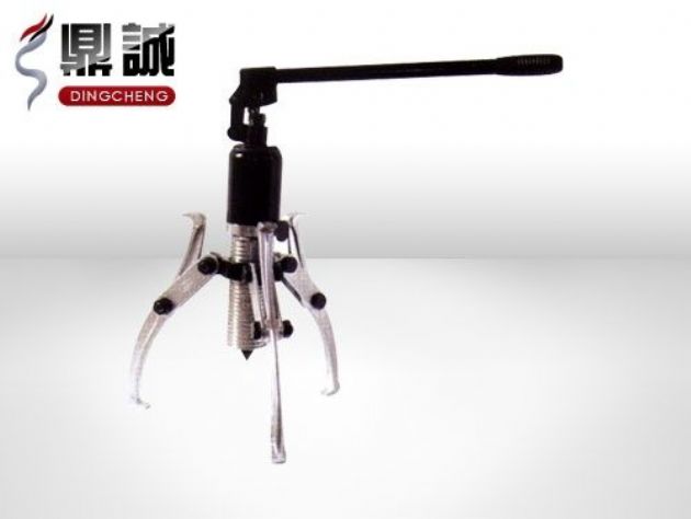 點擊查看詳細信息<br>標題：整體式液壓拉馬 閱讀次數(shù)：4584